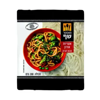אטריות אודון מוכנות לאכילה